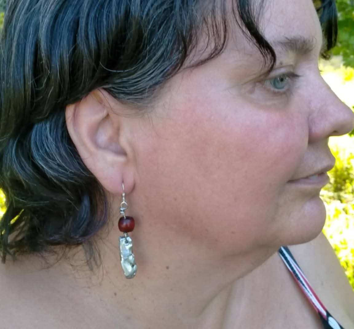 Boucles d'oreilles en étain et bois