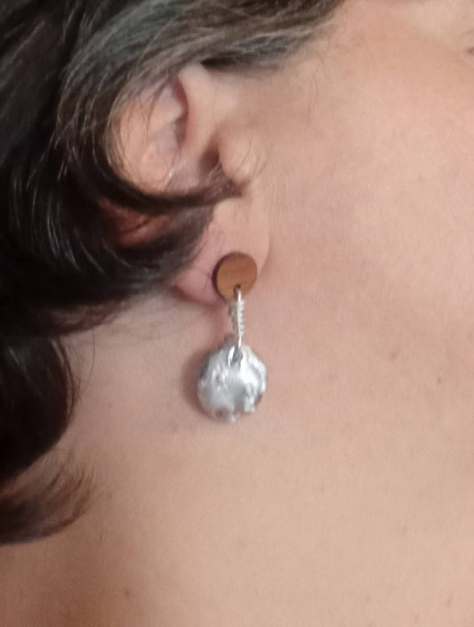 Boucles d'oreilles en étain et bois